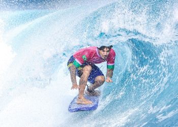 gabriel-medina-retorna-ao-circuito-mundial-de-surfe-em-2026