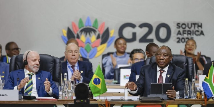 g20:-lula-sugere-trocar-dividas-de-paises-pobres-por-acoes-climaticas