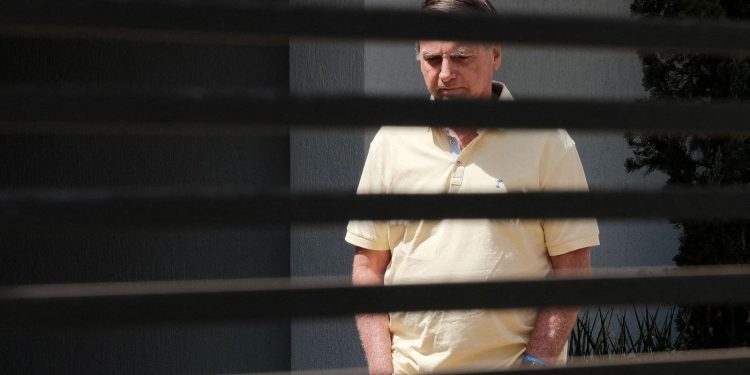 por-unanimidade,-1a-turma-do-stf-mantem-prisao-preventiva-de-bolsonaro