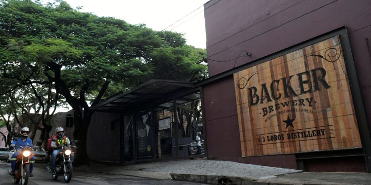 justica-absolve-dez-reus-em-processo-criminal-do-caso-backer