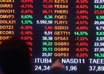 bolsa-supera-os-150-mil-pontos-pela-primeira-vez-e-bate-recorde