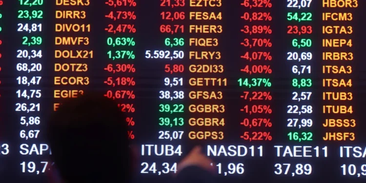 bolsa-supera-os-150-mil-pontos-pela-primeira-vez-e-bate-recorde
