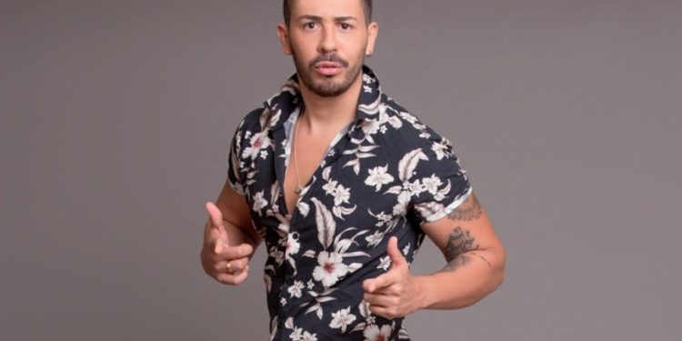 carlinhos-maia-apresenta-show-de-humor-‘mas,-carlos!’-pela-primeira-vez-no-ap