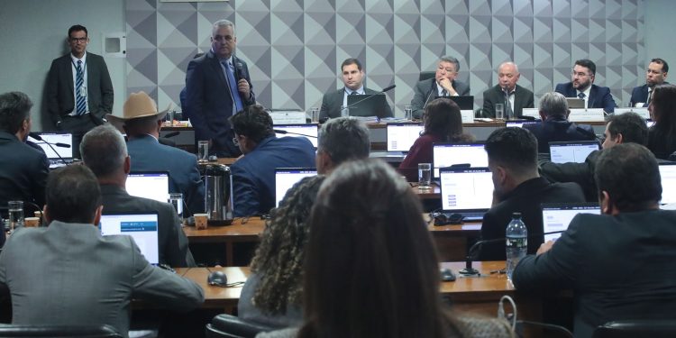 cpmi-do-inss-aprova-mais-5-pedidos-de-prisao-e-ouve-onyx-lorenzoni