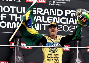 diogo-moreira-conquista-campeonato-mundial-de-moto2