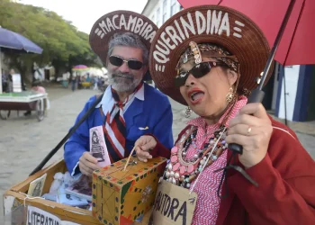 19-de-novembro-e-celebrado-o-dia-do-cordelista