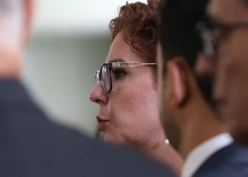 stf-confirma-perda-de-mandato-de-zambelli;-suplente-deve-tomar-posse