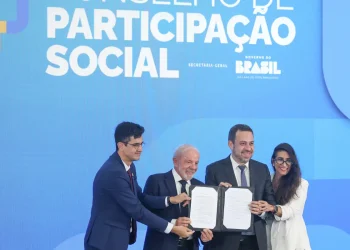 lula-destaca-conquistas-e-reforca-dialogo-com-movimentos-sociais