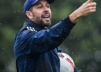 internacional-anuncia-a-contratacao-do-uruguaio-paulo-pezzolano