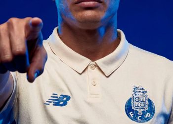 porto-anuncia-contratacao-do-zagueiro-brasileiro-thiago-silva