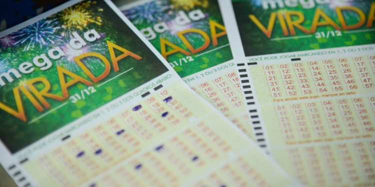 premio-da-mega-sena-da-virada-chega-a-r$-1-bi-e-o-alerta-e-para-golpes