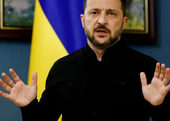 zelensky-diz-que-vai-se-reunir-com-trump-para-discutir-fim-da-guerra