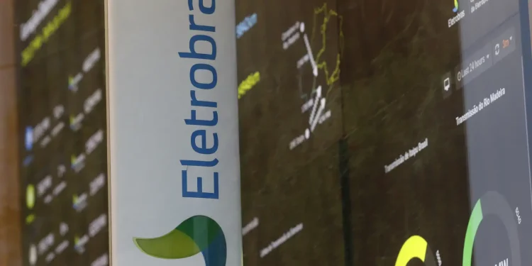 lula-veta-pl-que-permitiria-realocacao-de-empregados-da-eletrobras