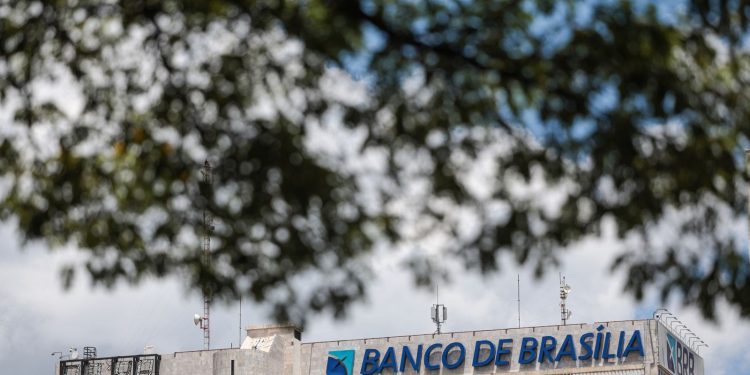  brb-descarta-risco-de-intervencao-e-estuda-venda-de-ativos-do-master