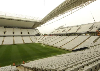 torcedor-e-morto-por-veiculo-da-pm-no-estadio-do-corinthians