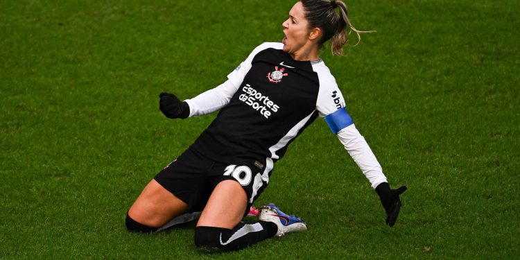 com-gol-de-gabi-zanotti,-corinthians-vai-a-final-da-copa-das-campeas