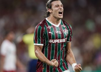 fluminense-supera-bangu-e-pega-vasco-na-semi-do-campeonato-carioca