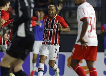 sao-paulo-e-palmeiras-se-garantem-nas-semis-do-campeonato-paulista