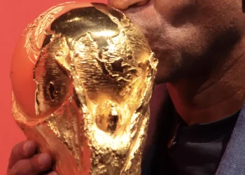 taca-da-copa-do-mundo-de-2026-chega-a-brasilia