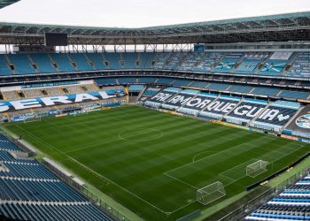 gremio-faz-3-a-0-no-inter-e-esta-com-uma-mao-na-taca-do-gauchao