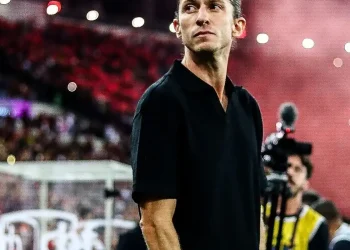 flamengo-demite-tecnico-filipe-luis-apos-goleada-sobre-o-madureira