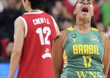 basquete:-brasil-luta,-mas-perde-para-china-antes-do-pre-mundial