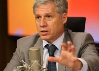 paulo-teixeira-destaca-impacto-das-mudancas-climaticas-na-agricultura