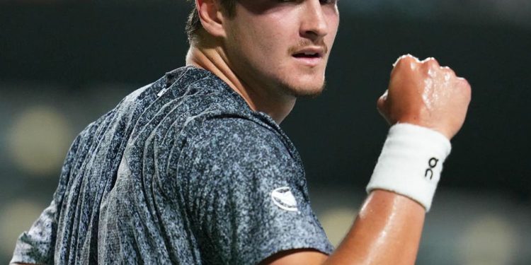 joao-fonseca-estreia-bem-e-tera-kashanov-pela-frente-em-indian-wells