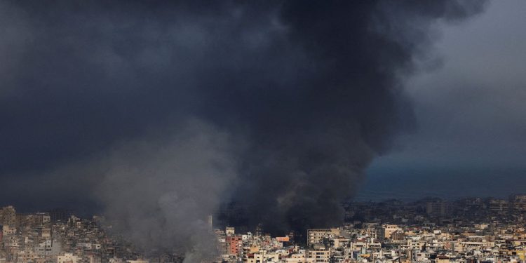 lider-iraniano-afirma-que-pais-defendera-dignidade-e-autoridade