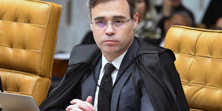 mendonca-abre-investigacao-sobre-vazamento-de-conversas-de-vorcaro