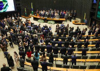 camara-e-senado-aprovam-projetos-voltados-a-protecao-de-mulheres