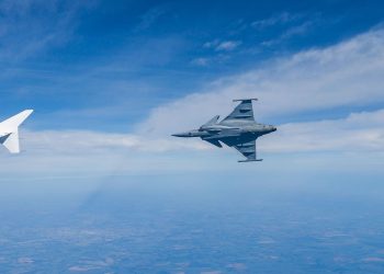 primeiro-caca-gripen-feito-no-brasil-e-apresentado-hoje-em-sao-paulo