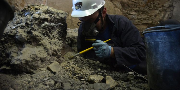 mais-de-500-pecas-arqueologicas-sao-encontradas-em-obra-em-maceio