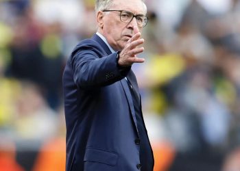 ancelotti-diz-que-brasil-pode-competir-com-melhores-equipes-do-mundo