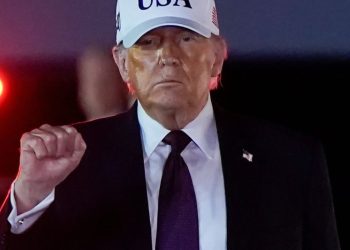 trump-ameaca-ira-e-cobra-acordo-em-48-horas