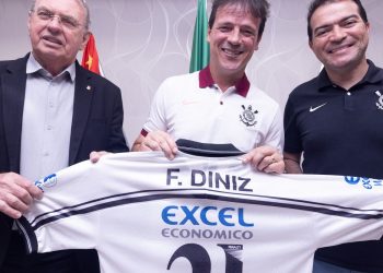 fernando-diniz-e-anunciado-como-novo-tecnico-do-corinthians