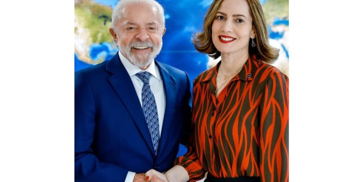 ana-cristina-silveira-assume-comando-da-presidencia-do-inss