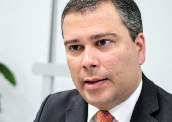 stf-decide-manter-ex-presidente-do-brb-preso-em-regime-fechado