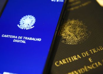 brasil-cria-228-mil-vagas-formais-de-emprego-em-marco,-aponta-caged