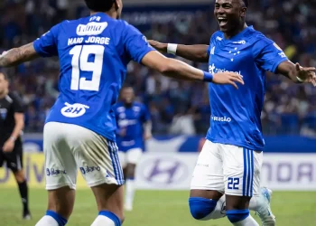 cruzeiro-mostra-poder-de-decisao-para-superar-boca-na-libertadores