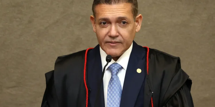 ministro-nunes-marques-toma-posse-como-presidente-do-tse