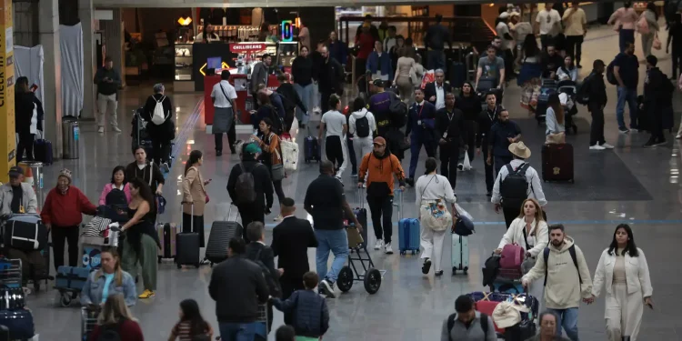 greve-geral-portuguesa-cancela-voos-indo-ou-vindo-de-lisboa