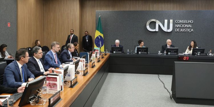 grupo-de-trabalho-do-cnj-vai-revisar-“penduricalhos”-pagos-a-juizes
