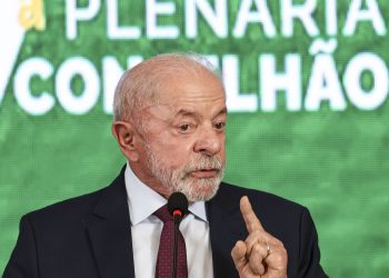lula-quer-conversar-com-claudia-sheinbaum-sobre-protestos-no-mexico