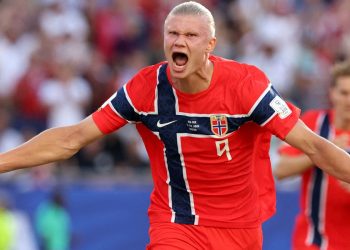 noruega-goleia-iraque-em-retorno-a-copa;-haaland-marcou-dois-gols