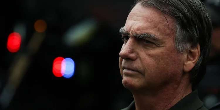 moraes-autoriza-depoimento-de-bolsonaro-sobre-arma-apreendida