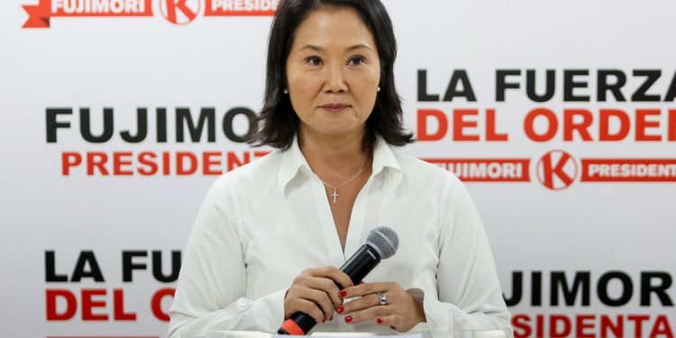 no-peru,-candidata-keiko-fujimori-passa-a-ter-vantagem-irreversivel