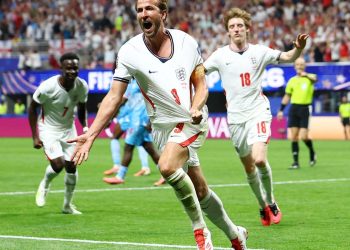 inglaterra-elimina-rd-congo-com-dois-gols-de-kane-e-avanca-as-oitavas