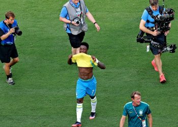 vini-jr.-mantem-sonho-do-hexa-e-marquinhos-fala-em-tom-de-adeus