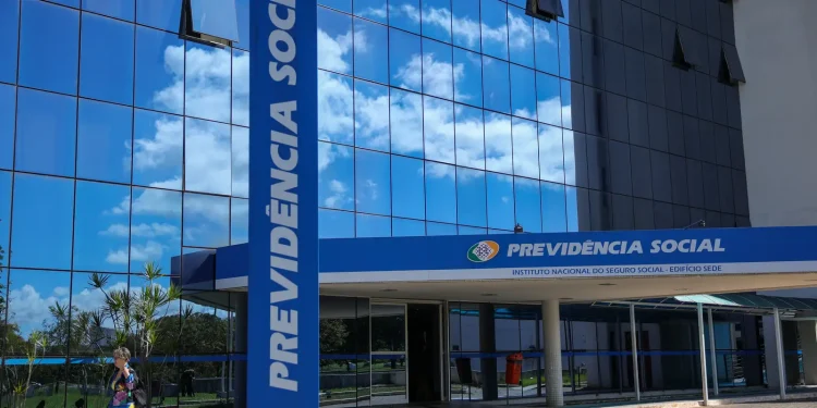mutirao-abre-17,8-mil-vagas-para-pericias-medicas-do-inss